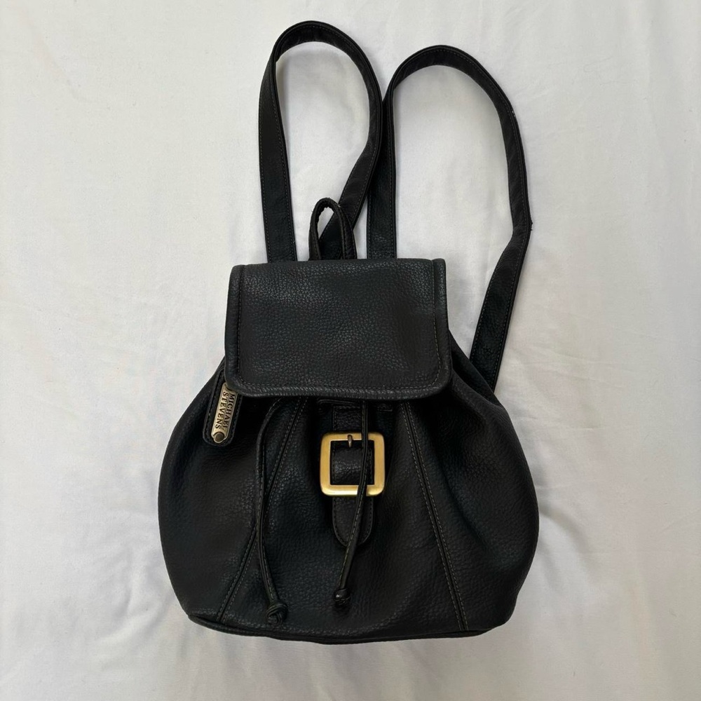 Black Faux Pebbled Leather Backpack With Gold Buckle Drawstring Satchel VTG 90s